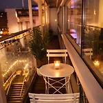 Lux 2-bed Centre Sleeps 6 Free Parking Balcony Near Station & Millennium Square View דירה לידס
