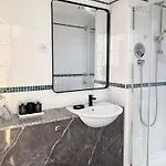 דירה Lux 2-bed Centre Sleeps 6 Free Parking Balcony Near Station & Millennium Square View לידס